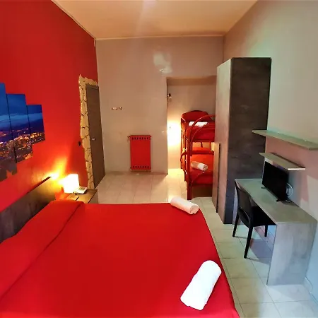 Ginevra Неаполь