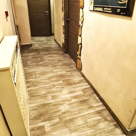 지네브라 호텔 *