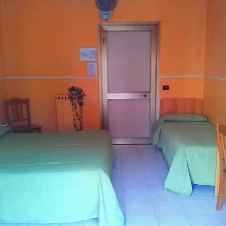 Ginevra Hotel Neapol