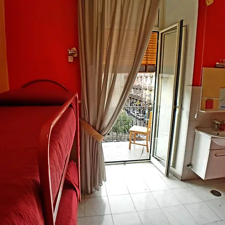 Ginevra Hotel *