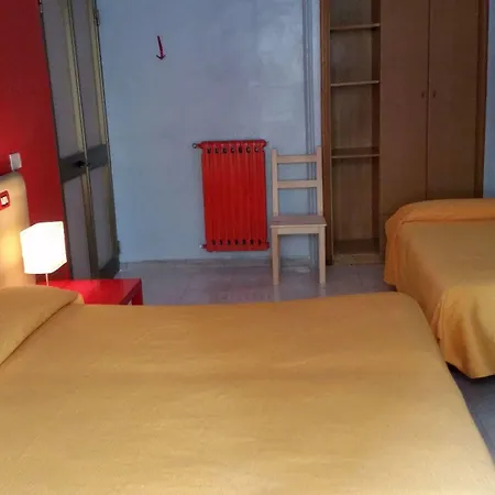 Hotel Ginevra *